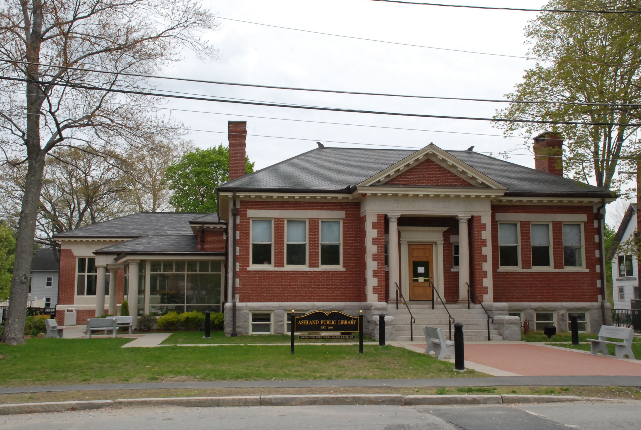 Ashland Public Library